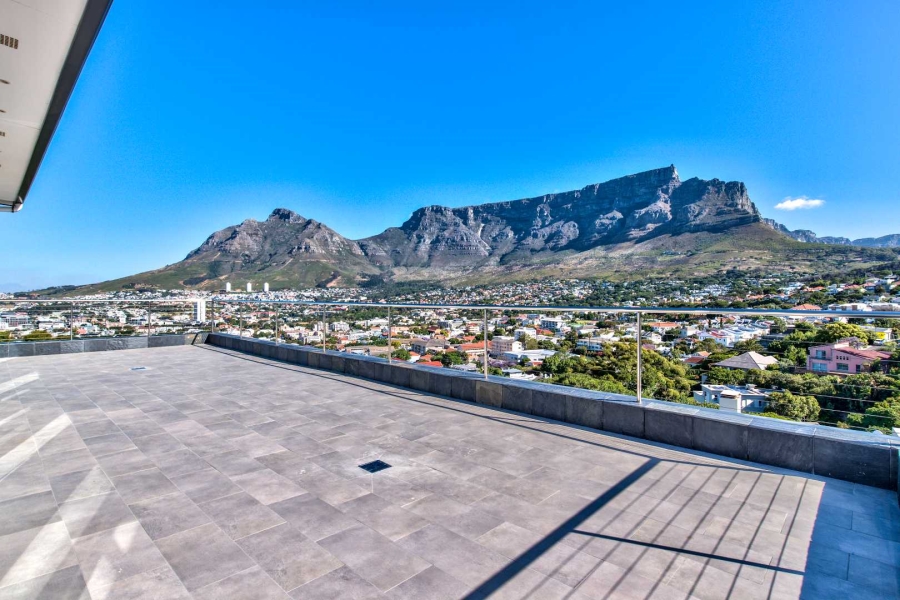 2 Bedroom Property for Sale in Tamboerskloof Western Cape